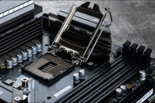 Comment vérifier la compatibilité entre carte mère et carte graphique ?